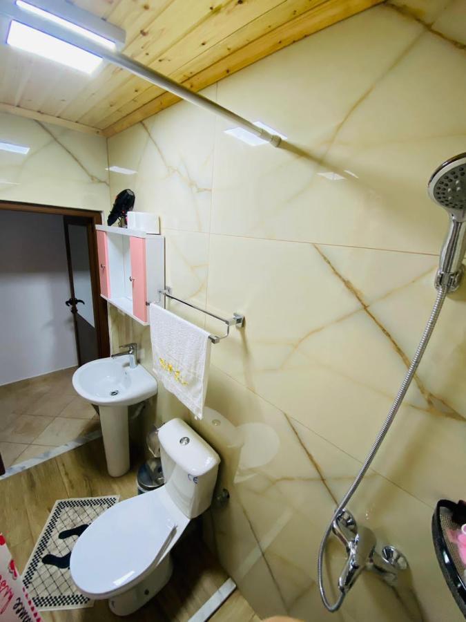 "Mani Guest House" Gjirokaster Luaran gambar