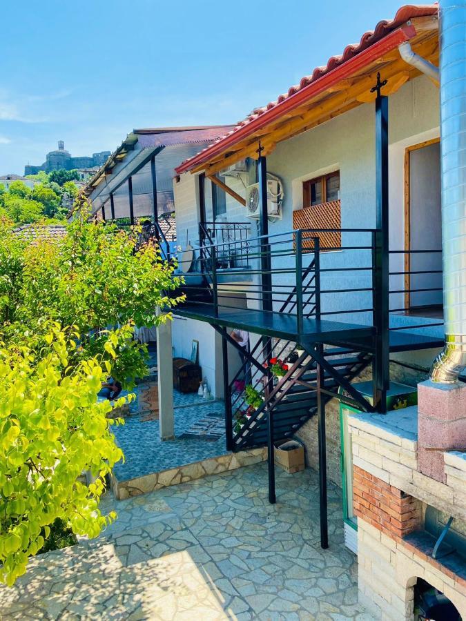 "Mani Guest House" Gjirokaster Luaran gambar